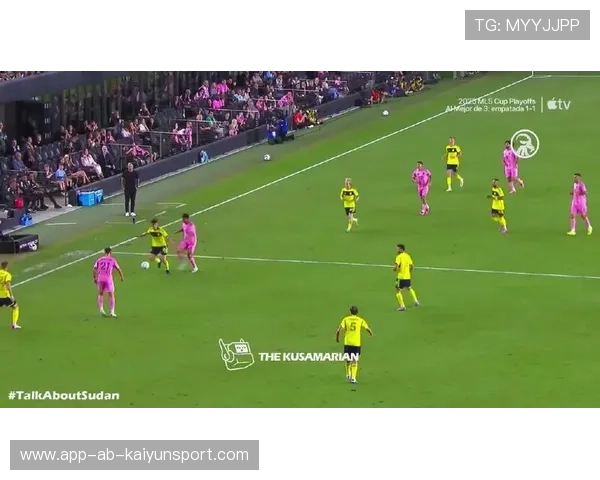 梅西连续制造定位球,迈阿密国际门前混战,梅西的定位 梅西连续制造定位球,迈阿密国际门前混战,梅西的定位